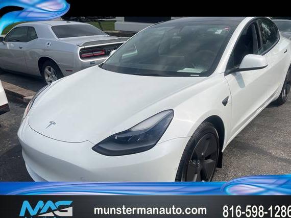 TESLA MODEL 3 2022 5YJ3E1EB5NF108122 image
